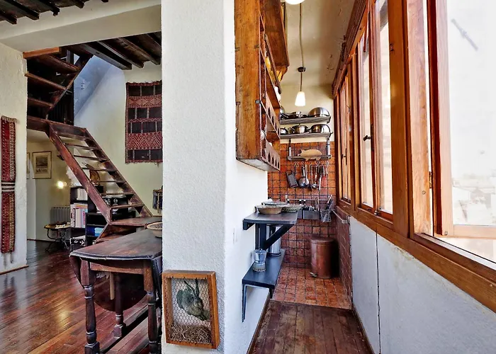 Vicolo Del Cinque Penthouse | Romeloft דירה