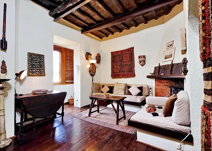 Vicolo Del Cinque Penthouse | Romeloft *